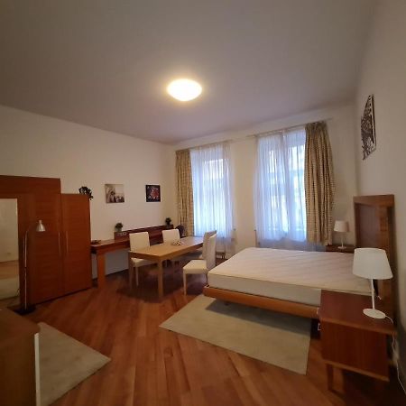 Astronomical Clock Apartments 프라하 외부 사진