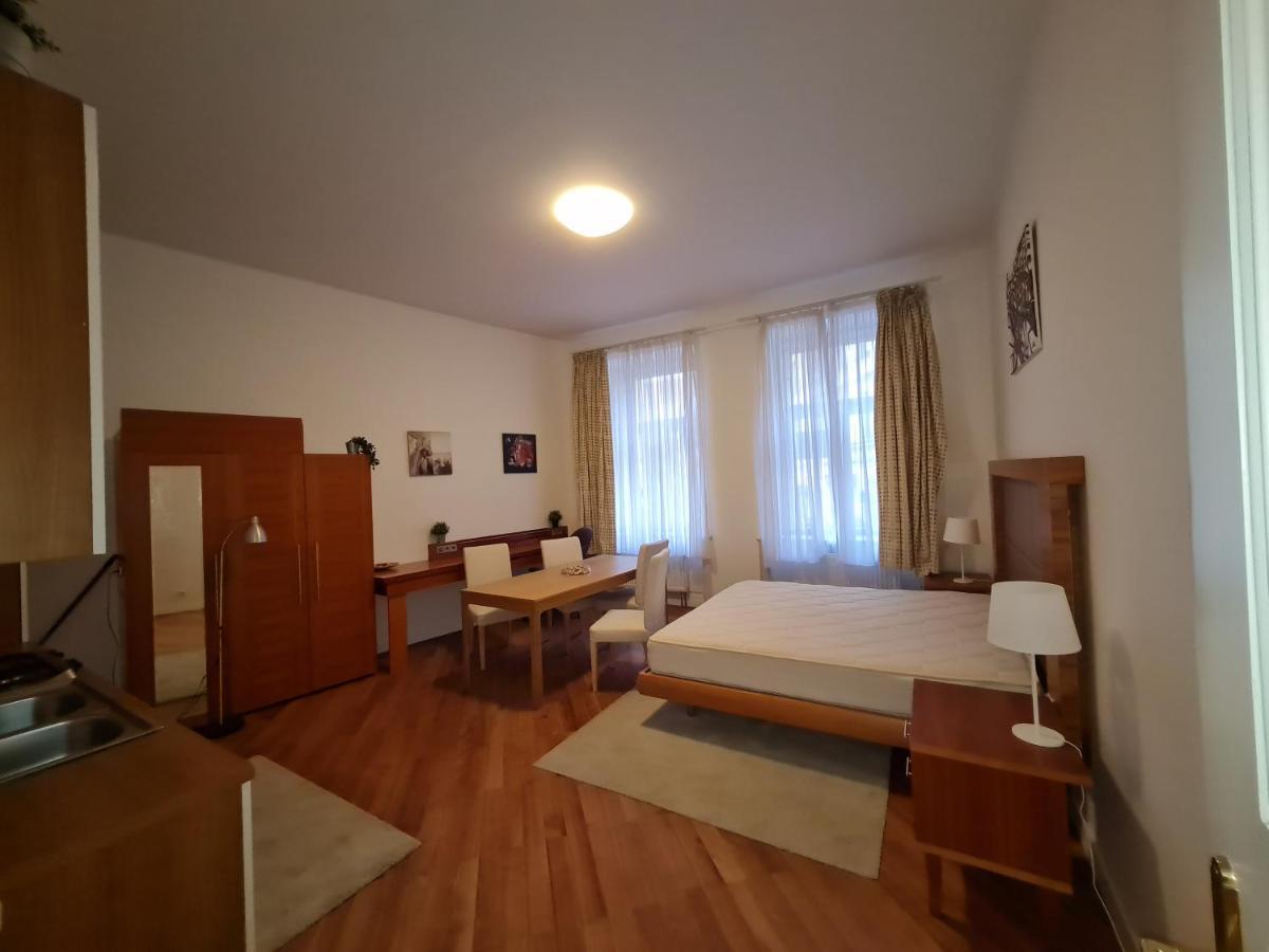 Astronomical Clock Apartments 프라하 외부 사진