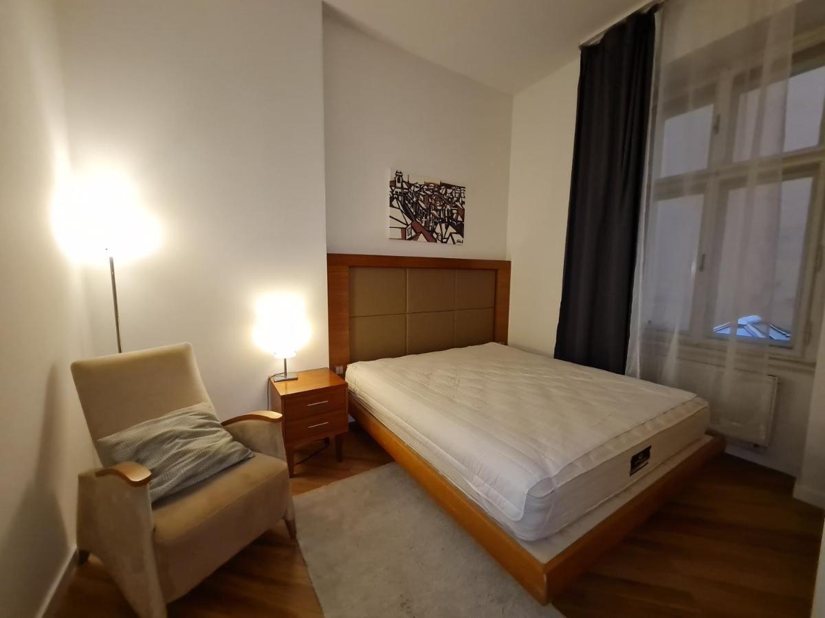 Astronomical Clock Apartments 프라하 외부 사진